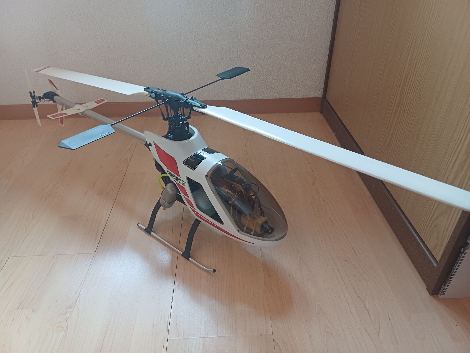 Kyosho Modellismo RC: Kyosho concept 30 – Nuovo (secondo la descrizione) da Ittigen venduto da mar_hbr9
