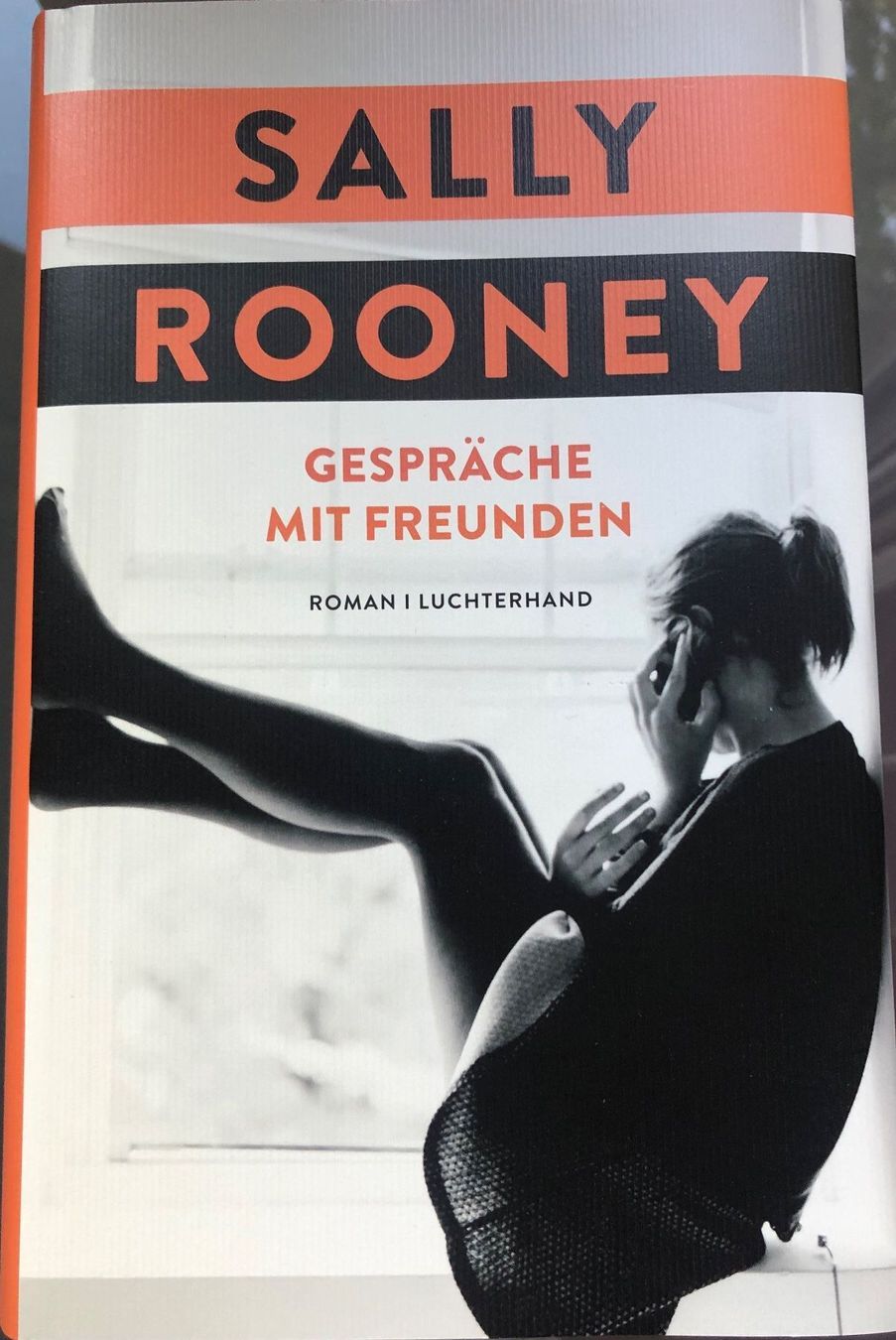 Libri: Sally Rooney Gespräche mit Freunden – Nuovo (secondo la descrizione) da Bonstetten venduto da Audreystyle