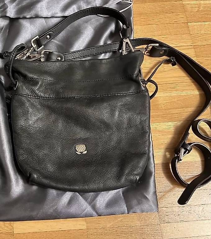 Taschen für Damen: Borsetta nera Navyboot – Gebraucht aus Jona von sen_vd8v