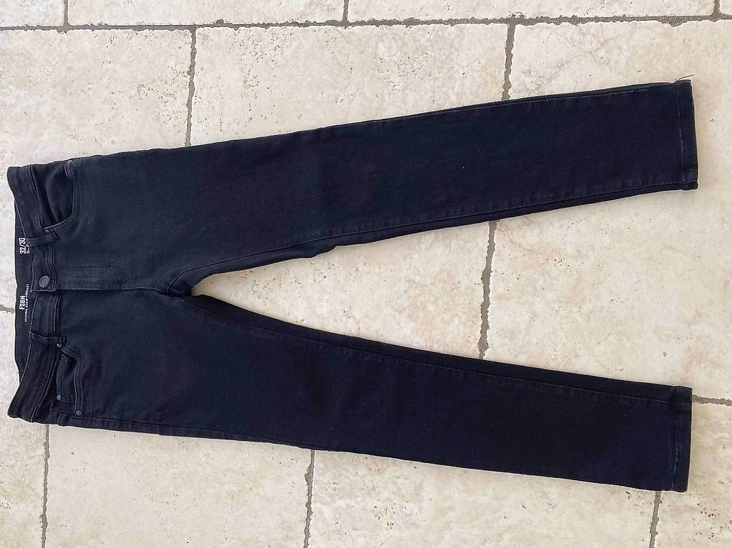 Jeans: Jeans homme noir – Usato da Echallens venduto da fayetrahel
