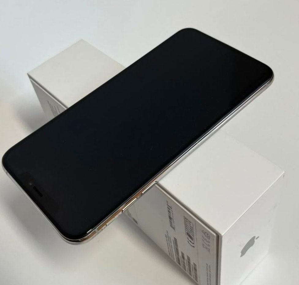Apple Handys / Smartphones: iPhone Xs (512GB) Akku 100% – Gebraucht aus Luzern von Waince786 1