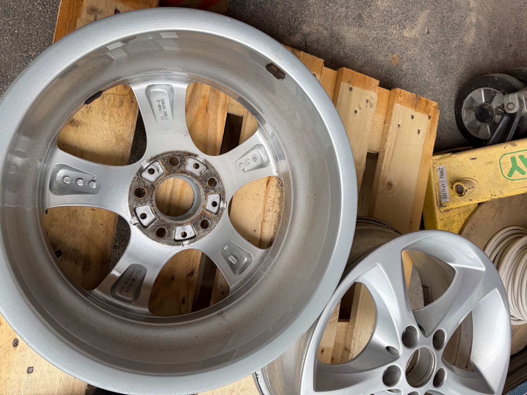 BMW Cerchioni: 4 Original BMW Felgen – Usato da Dussnang venduto da lji_wf8t 1