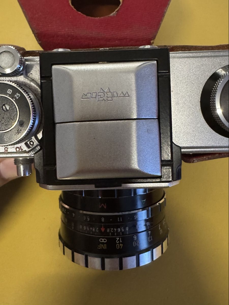 Edixa Fotocamera: Edixa-mat Reflex mit ISCOSTAR 1:2.8/50 Objektiv – Usato da Schlieren venduto da Freundlich02 3