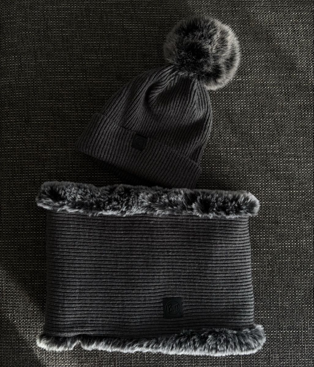 Buff Foulard & Sciarpe: BUFF Set, Mütze und Schlauchschal – Usato da Bülach venduto da Zwingol