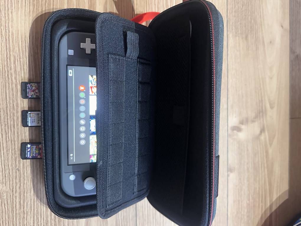 Console: Nintendo switch lite + boite + 3 jeux – Usato da Choëx venduto da tgu_7qx2 4