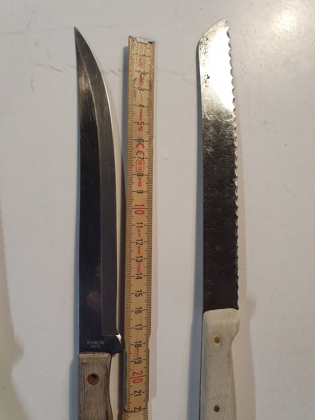 Coltelli da cucina: 3 Stk Küchen Gartenmesser – Usato da Zürich venduto da loosebone 2
