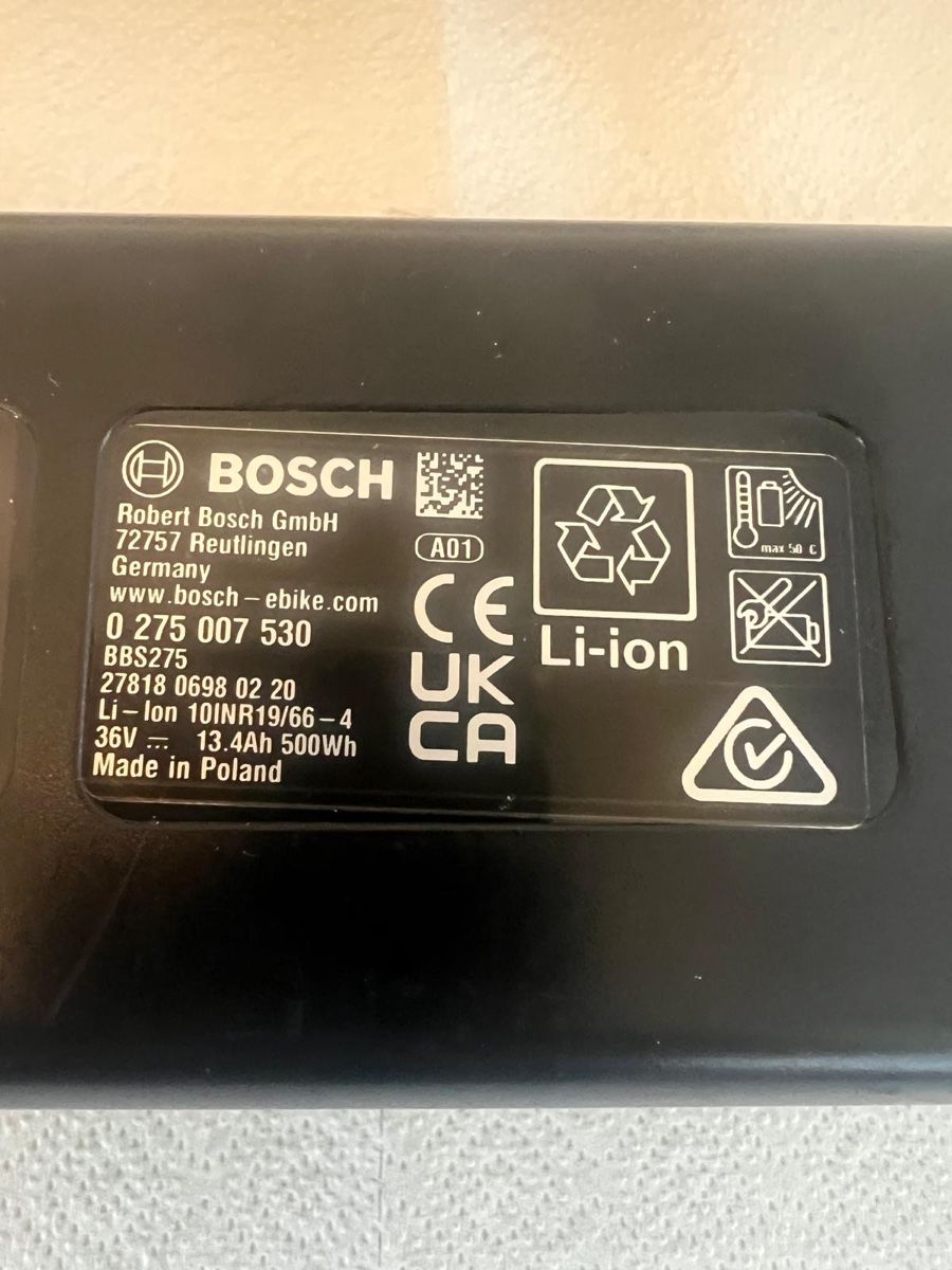 Bosch Batterie: Bosch E-Bike Akku Powerpack und Ladegerät – Usato da Winterthur venduto da N_pap 2