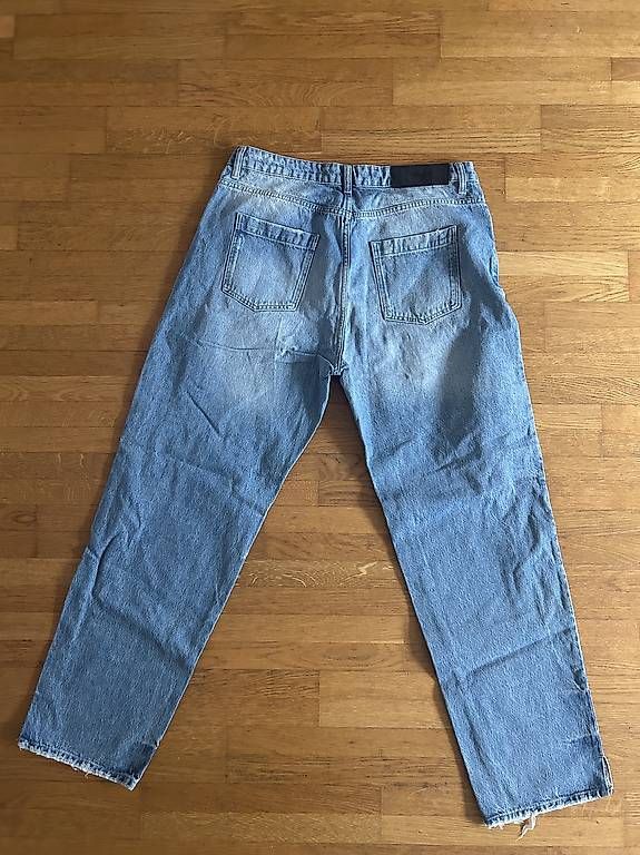 Jeans: favela blue jeans – Usato da Hünenberg See venduto da broglisvintage 2
