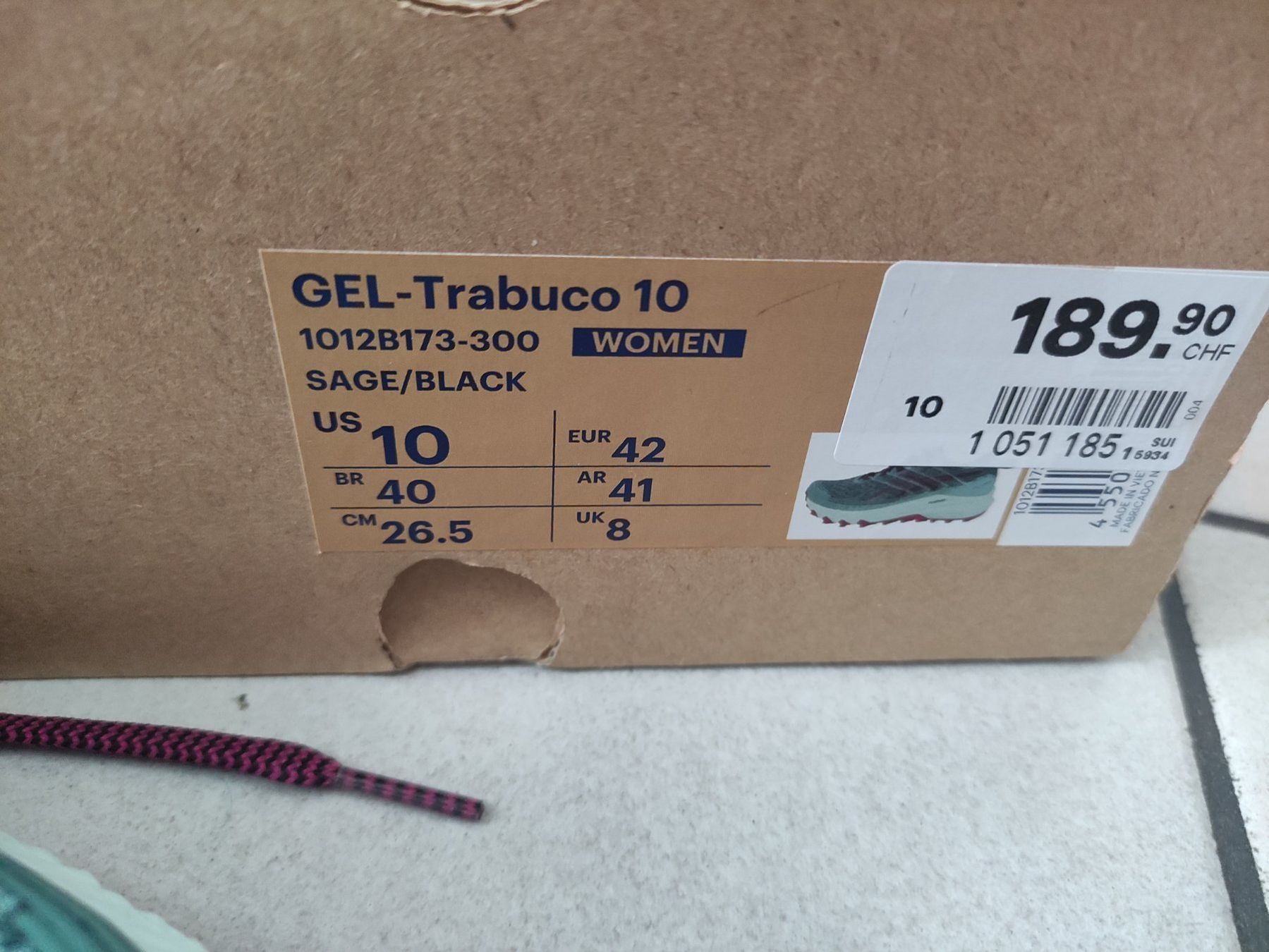 Scarpe da donna: Neu Asics Turnschuhe gr 42 – Nuovo e nell'imballaggio originale da Dagmersellen venduto da L.Ga. 1