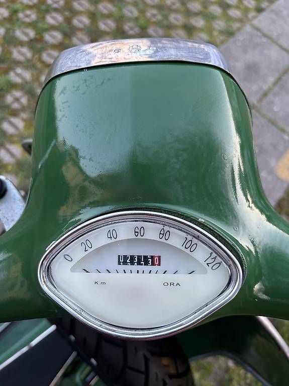Vespa Scooter: Vespa 125 Sprint |VNL2T – Usato da Rotkreuz venduto da BASO 4