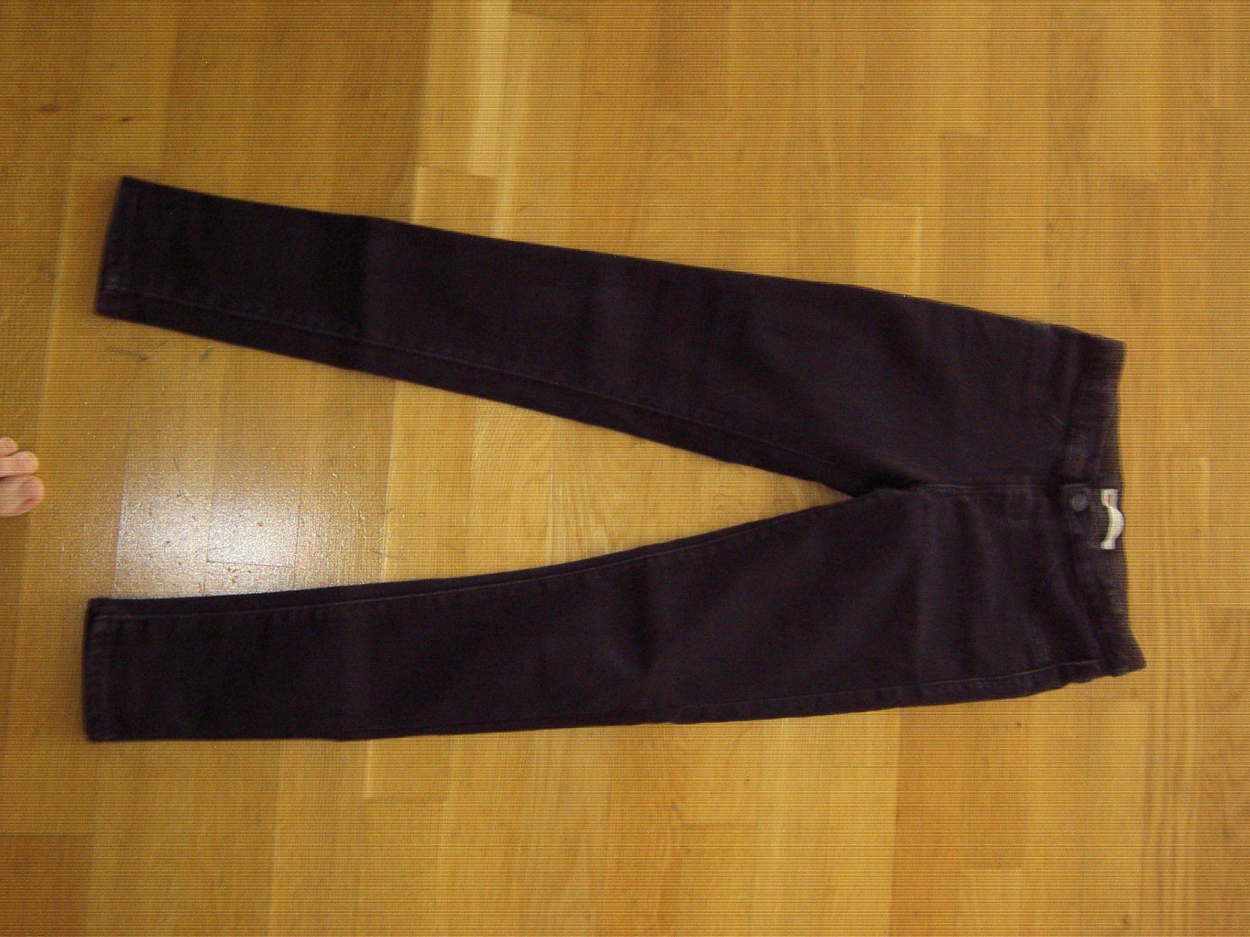 Pantalons: LEVIS -pull on jegginggr.146-152 – D'occasion à Bettlach par Kvety