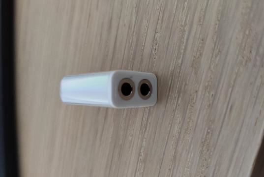 Adattatori: 2er Kopfhörer Adapter auf 1 x 3.5 Klinke – Nuovo e nell'imballaggio originale da Aesch BL venduto da Elektronik_Laden 1