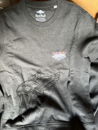 Red Bull Kapuzenpullover Gr. S ungetragen neu - War
