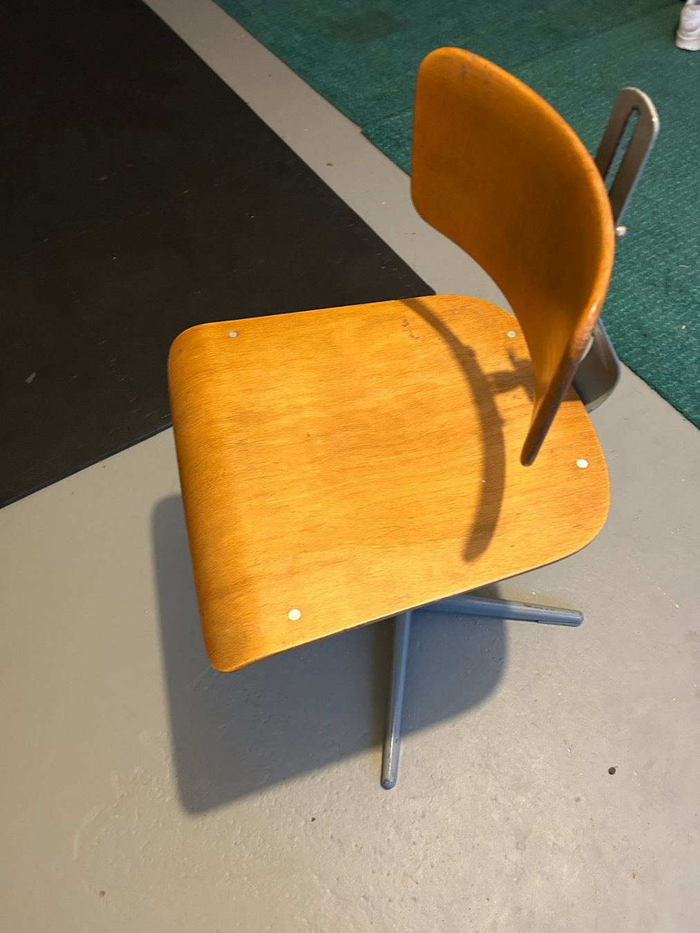 Embru Sedie: Embru Atelier, Werkstattstuhl – Usato da Dittingen venduto da tam_y6sg 1