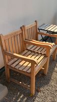 2 Gartenstühle Holz massiv