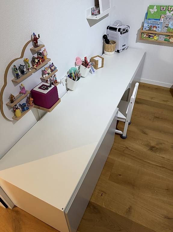 Bureaux: Ikea Hack Schreibtisch Kinder – D'occasion à Landschlacht par Blaudomin1