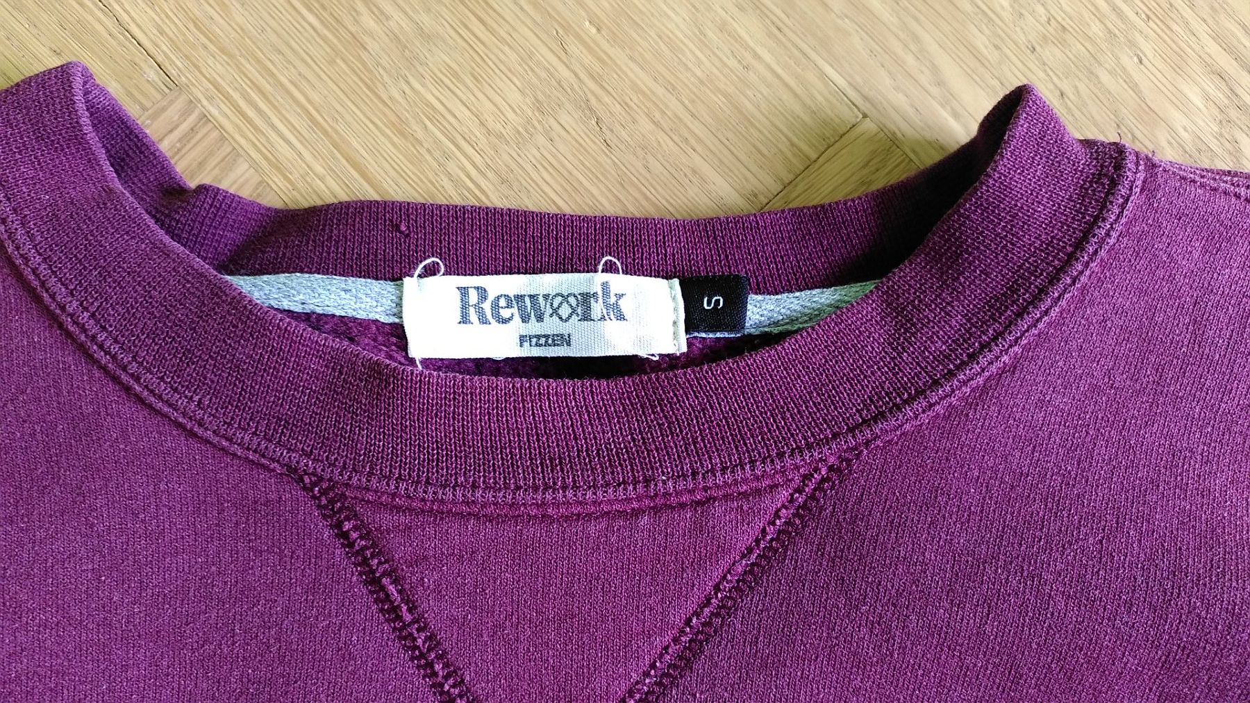 Champion Maglioni & Felpe: Pullover von Champion, resp. Rework, Grösse S – Usato da Zürich venduto da Weluma 1