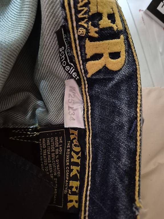 Jeans: Rocker Jeans Damen – Usato da Oberbüren venduto da sil_xzt2 2