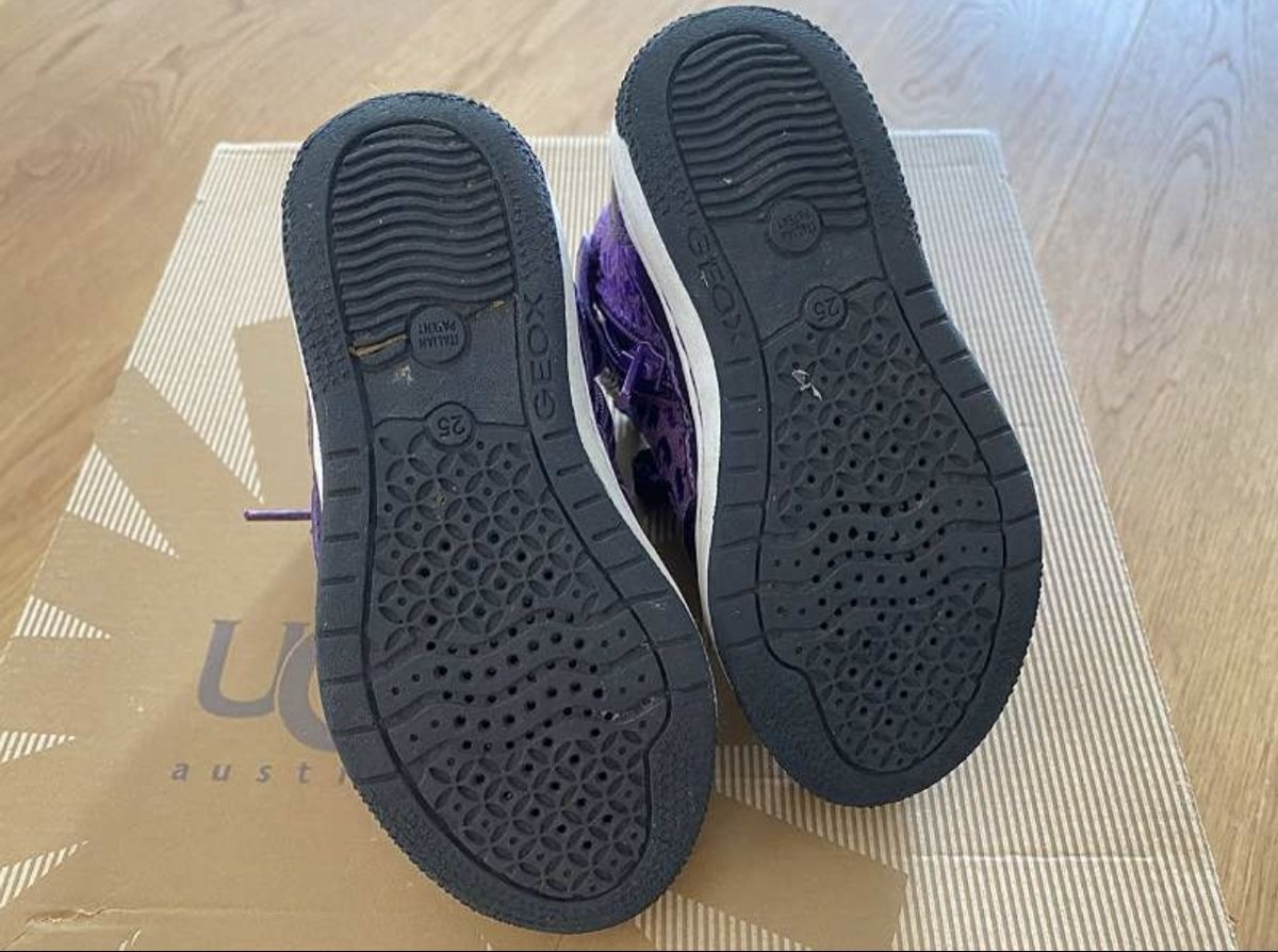 Geox Scarpe per ragazze: Geox Schuhe Gr. 25 – Usato da Genthod venduto da Tidus04 2