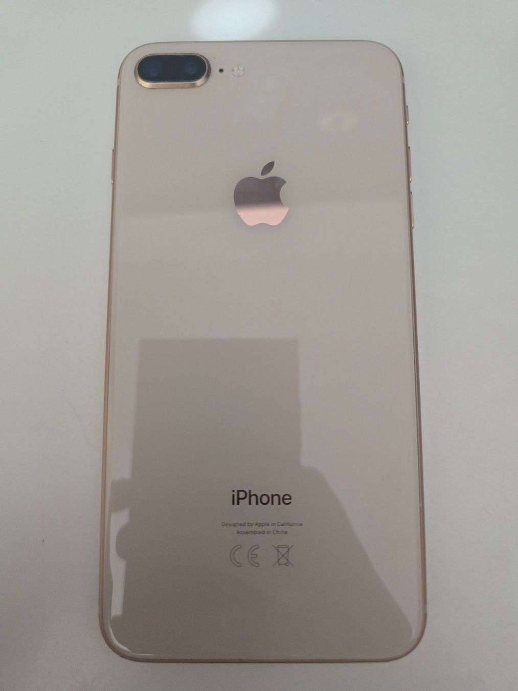 Apple Portables: iPhone 8 plus rosa – D'occasion à Killwangen par gen_yn72
