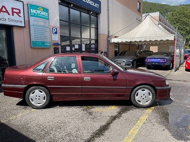 Opel Automobili: Opel Vectra A 2000 16v - Digital Tacho – Usato da Agno venduto da SimonCar 5