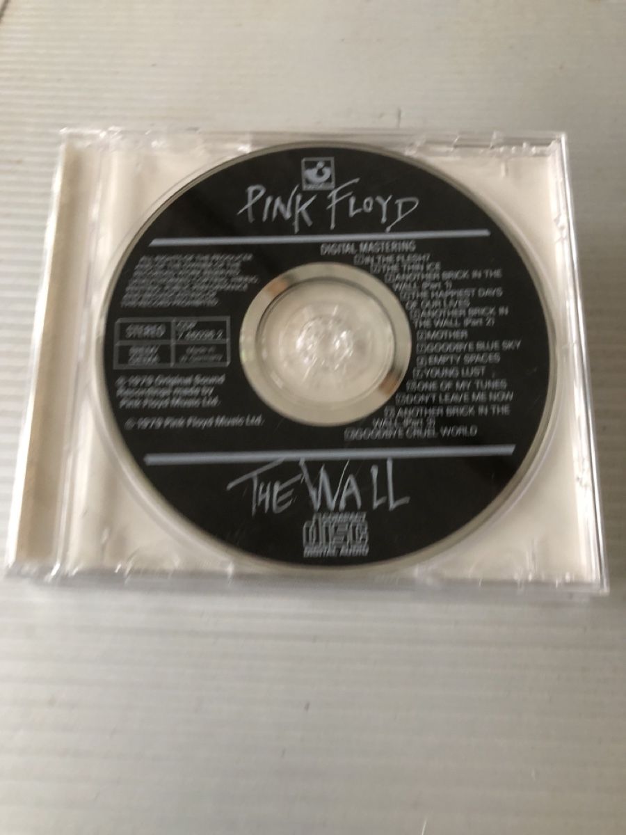 CD: Pink Floyd The Wall  – Usato da Flaach venduto da rubo7 2