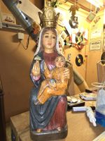 Holz Madonna mit Kind, Krone 42 cm (D)