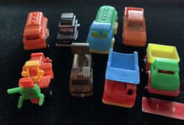 Konvolut Spielzeug Nutzfahrzeuge, 8 Stk.