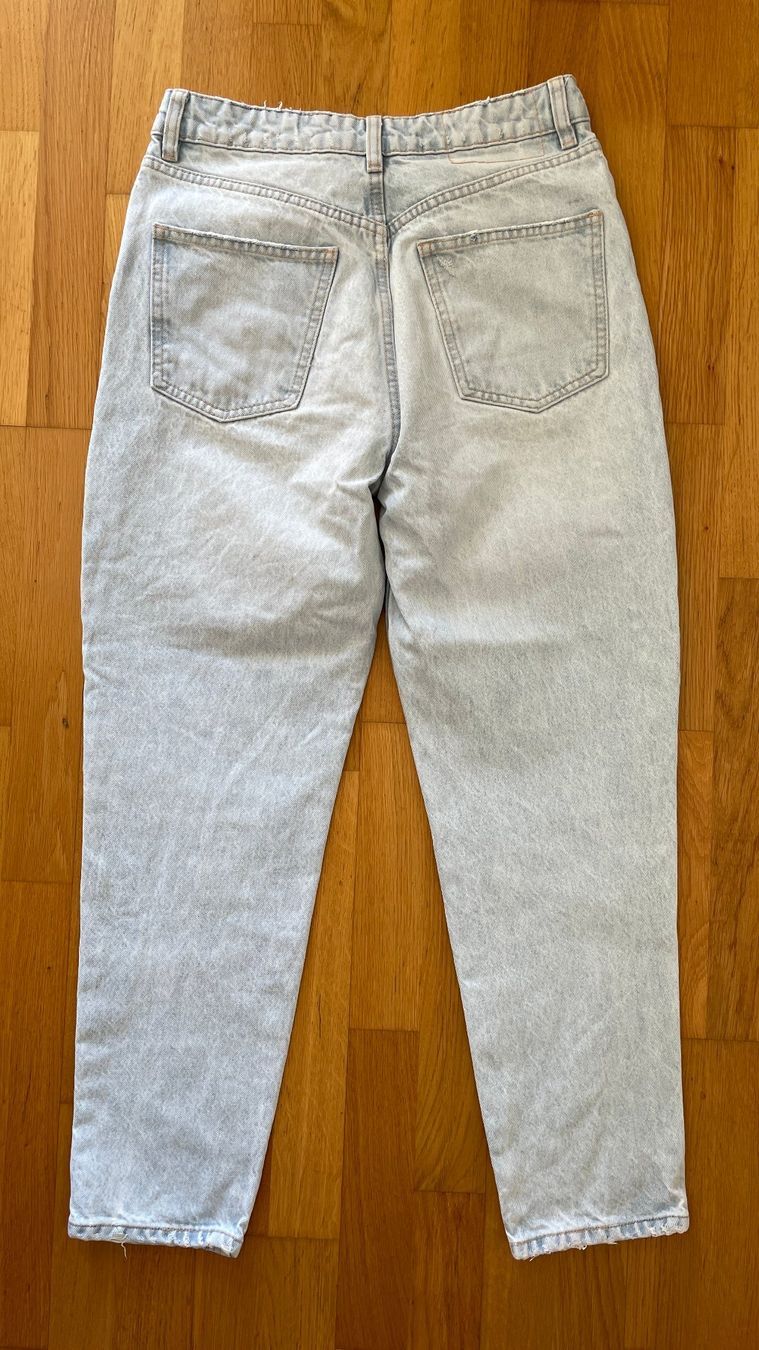Zara Jeans: Jeans ZARA, Grösse 36 – D'occasion à Burgdorf par Crown. 1