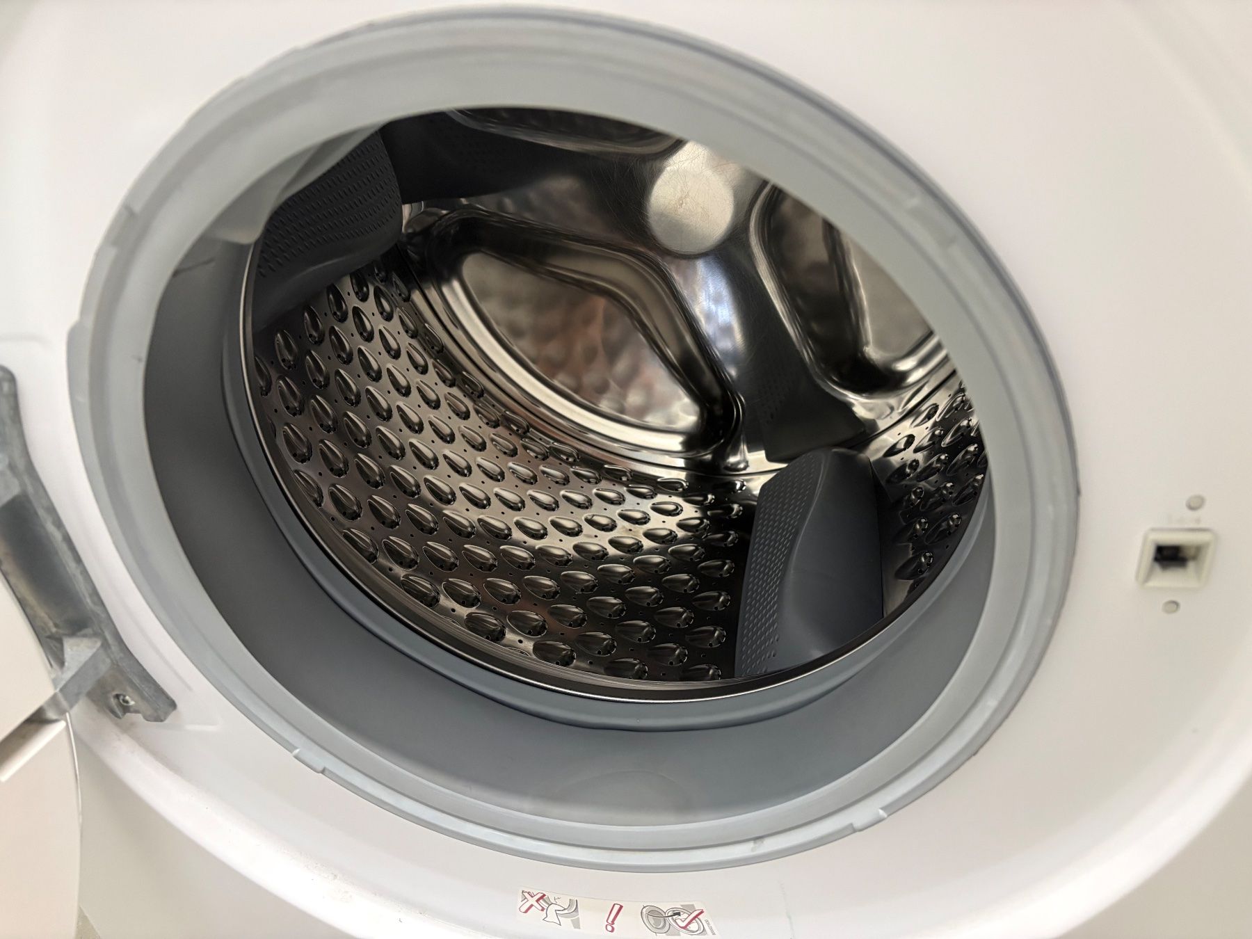 Siemens Lavatrici: Machine à laver Siemens IQ890 – Difettoso da Blonay venduto da Patrice6 3