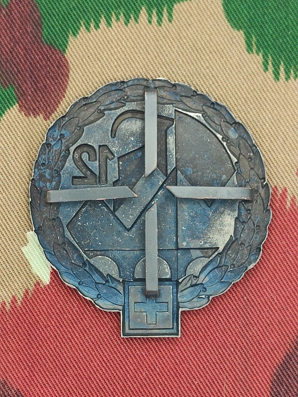 Schweizer Armee Placchette & Badge: Béretemblem Grenzbrigade 12 – Usato da Bauma venduto da SwissMilitaria 1