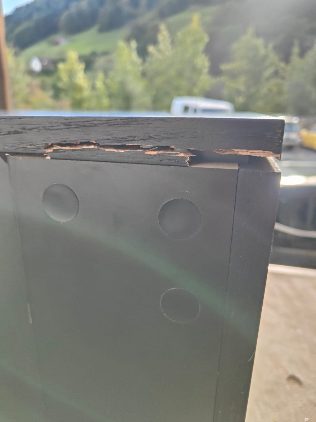 Cassettiere: Schwarze Holzkommode mit 4 Schubladen – Usato da Ulisbach venduto da dan_kdv8 5