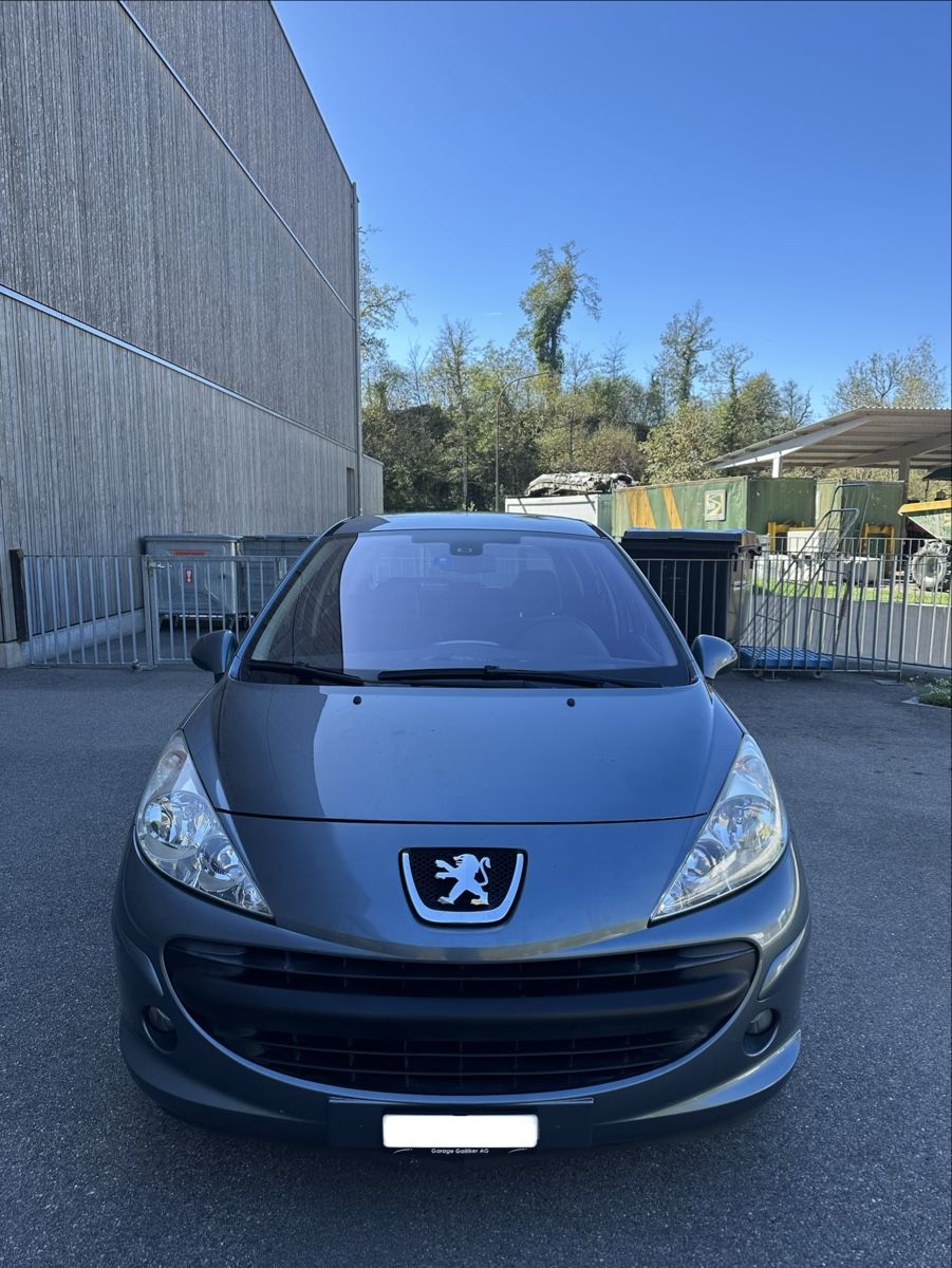 Peugeot Autos: PEUGEOT 207 1.6i 16V – Gebraucht aus Bachenbülach von HL2050 1