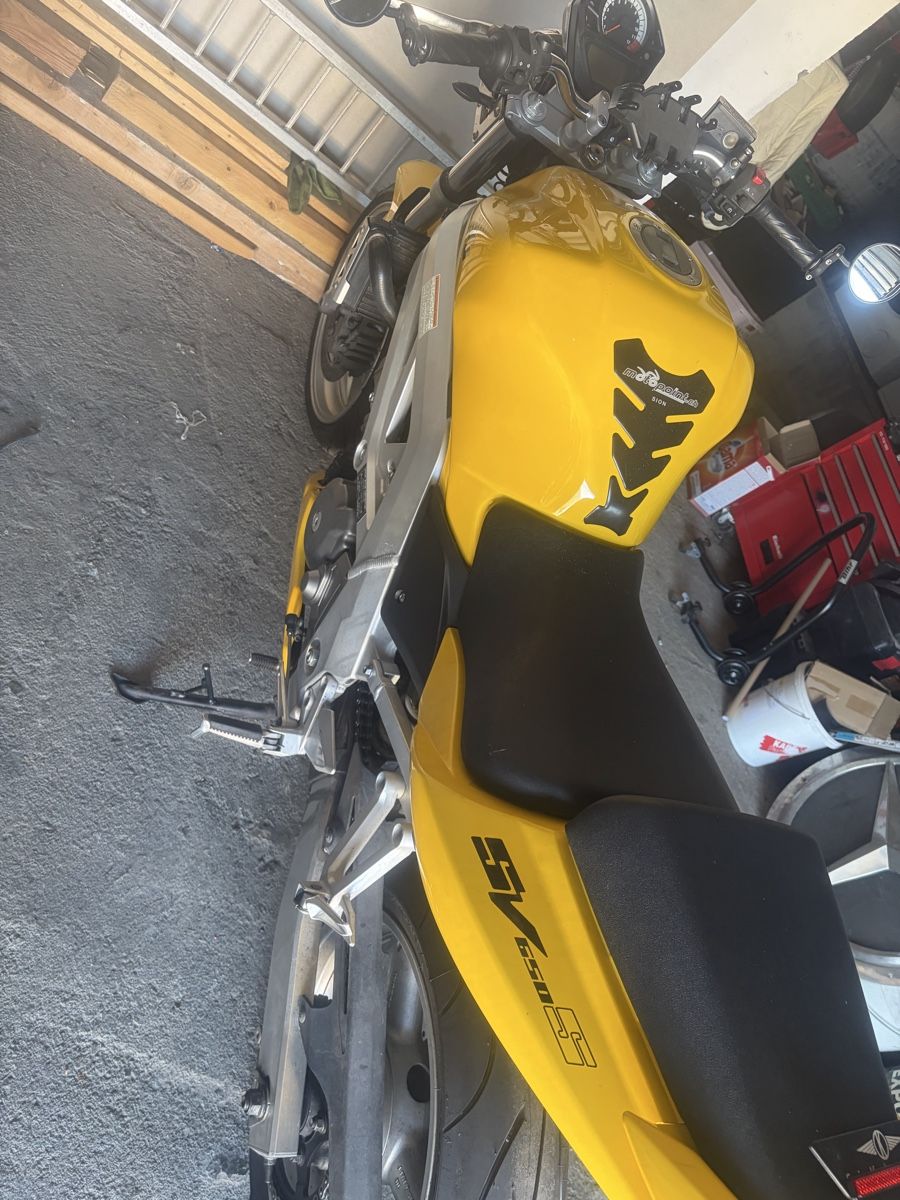 Suzuki Strasse: Suzuki SV650 2004 – Gebraucht aus St-Séverin von Miss_portista 4