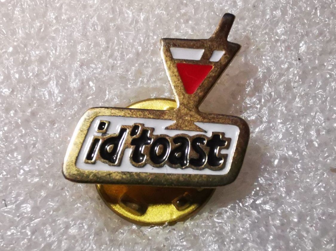 Placchette & Badge: Ansteckpin 14: i'd toast – Usato da Oppligen venduto da Pin-Fall-Shop