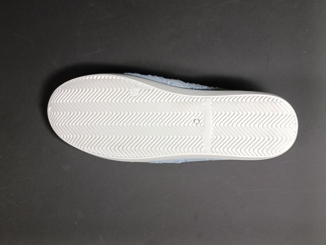 Primark Scarpe da donna: PRIMARK Basket en toile bleue taille 39 – Usato da Thielle venduto da Plusvalue_Neuchatel 4