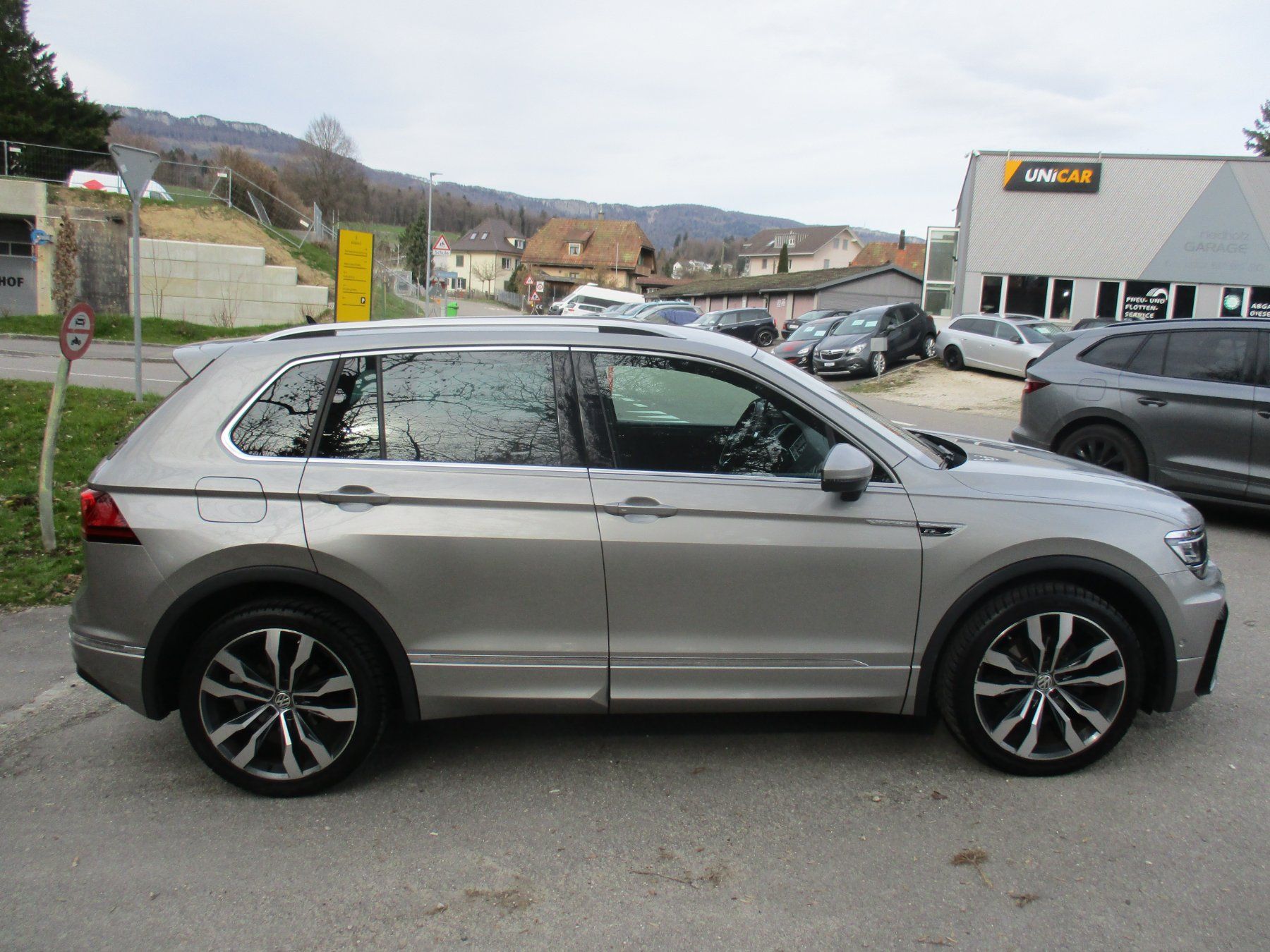 VW Automobili: VW Tiguan 2.0D 4M RL – Usato da Riedholz venduto da Riedholz-Garage 3