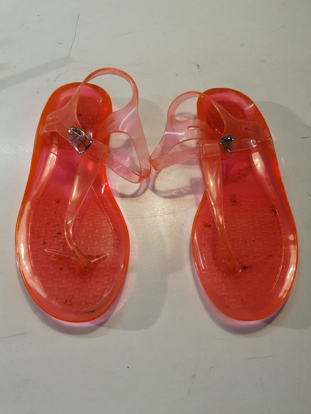 Scarpe per ragazze: Plastiksandalen rot grösse 7 – Usato da Zürich venduto da loosebone
