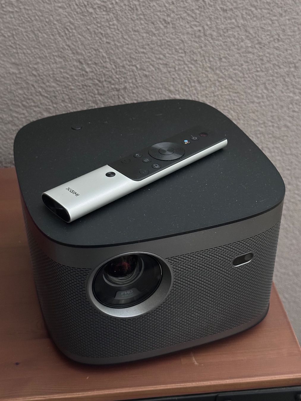 Xgimi Videoprojektoren: XGIMI Horizon Full HD – Gebraucht aus Ardon von dazoub21