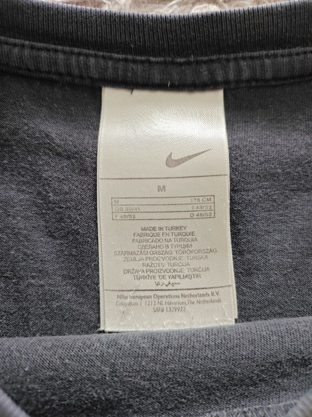 Nike T-Shirts: Nike T Shirt – Gebraucht aus Pieterlen von Saemelili 2