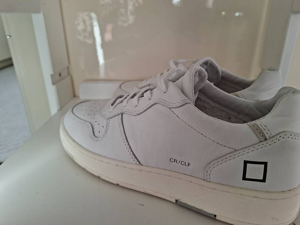 Scarpe da donna: DATE Sneaker echtleder weiss Gr.40 – Usato da Flurlingen venduto da Atea8 1