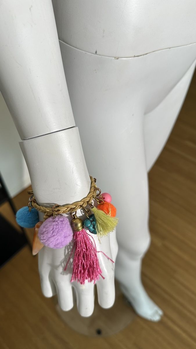 Bracciali & Braccialetti: Farbiger Hingucker: Armband oder Fussband – Usato da Kilchberg ZH venduto da nad_6dwp 2