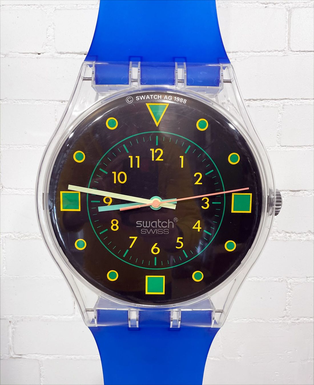 Swatch Uhren: Swatch Wanduhr original – Gebraucht aus Grasswil von Mydodo 2