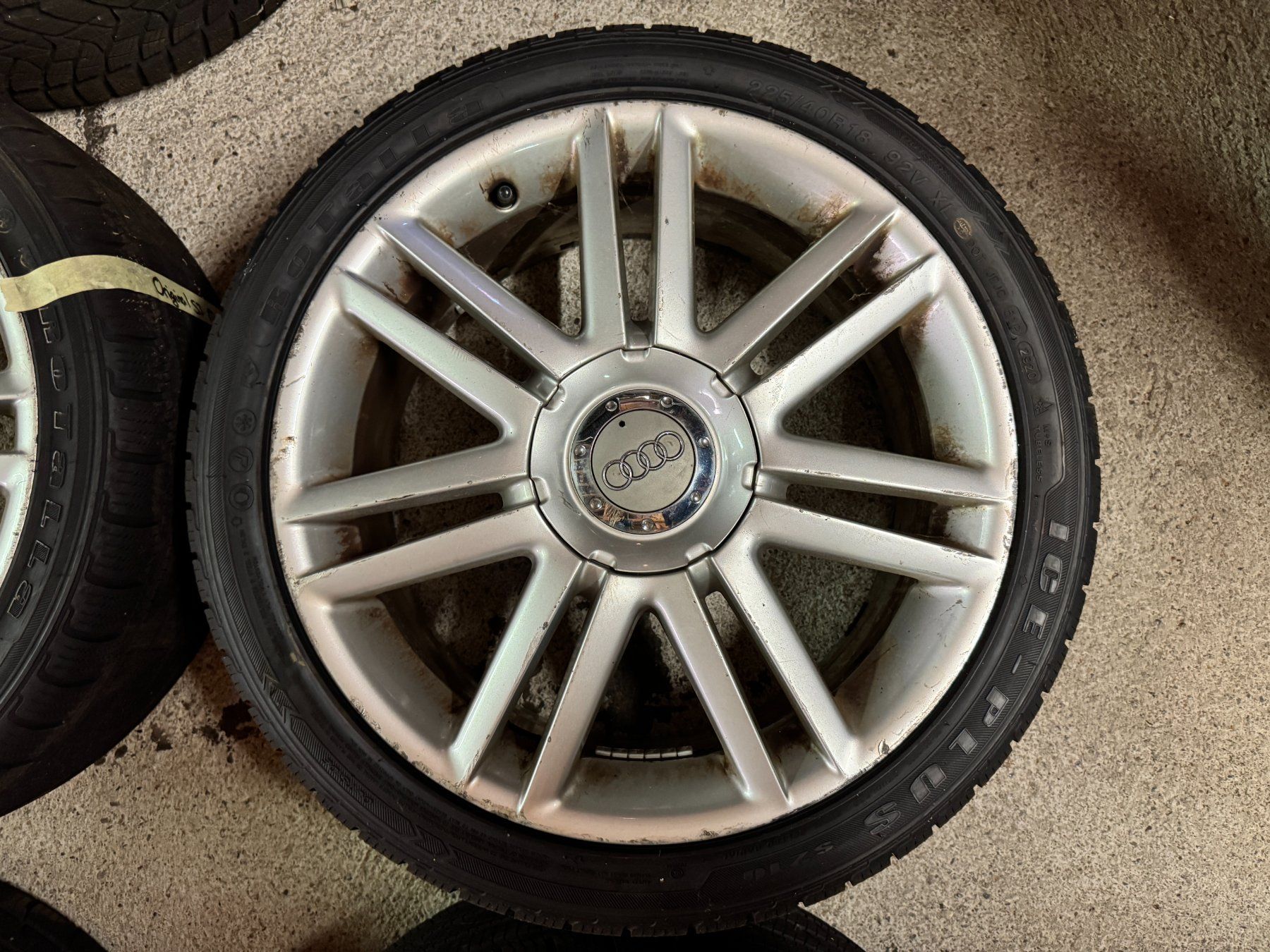 Audi Pneumatici & Ruote complete: Originale Audi S3 8P Räder – Usato da Uster venduto da 1i93kmd 4