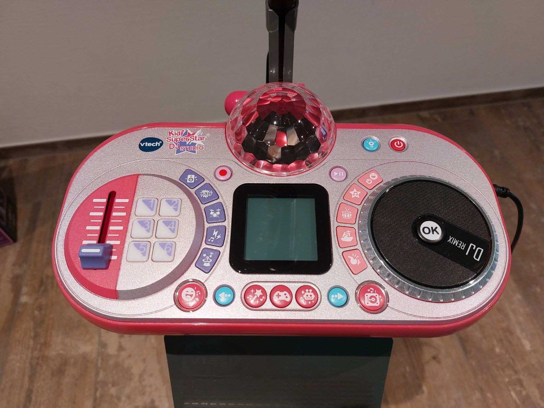 Microphones: Kindermikrophon mit Originalkarton – D'occasion à Buchs LU (Dagmersellen) par Deydey7 2