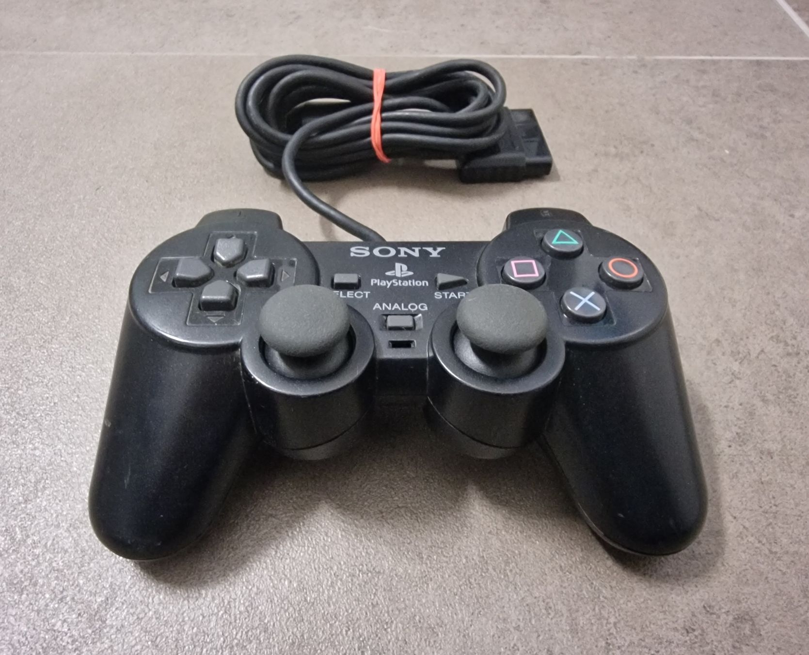 Sony Controller: Original PS2 Dualshock 2 Controller - schnelle Lieferung – Gebraucht aus Birsfelden von Dealgoenner24 2