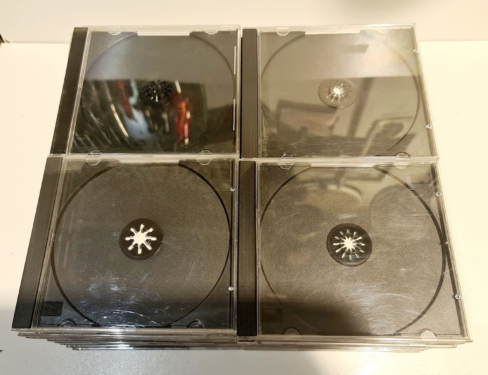 CDs: boîte CD – D'occasion à Mézières VD par M.Lapin 2