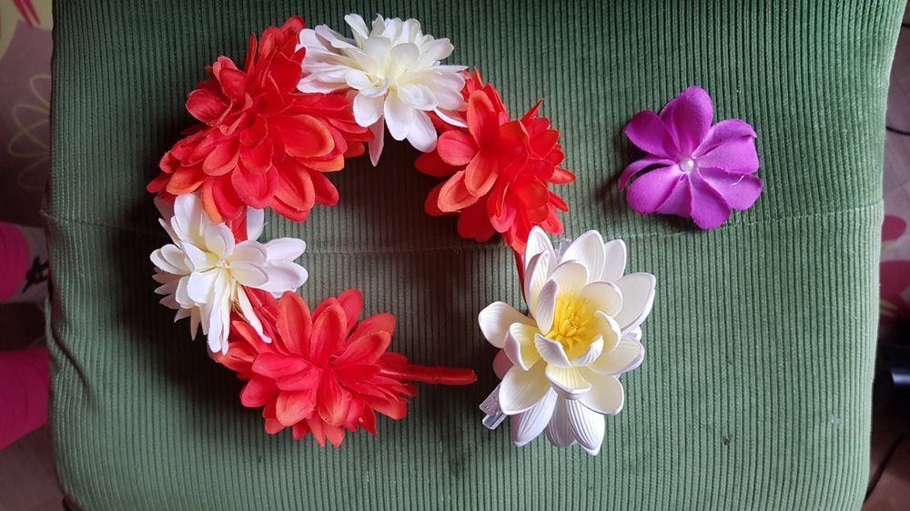 Accessori per capelli: Haarschmuck couronne cheveux neuf – Nuovo e nell'imballaggio originale da Spiegel b. Bern venduto da Gudi8