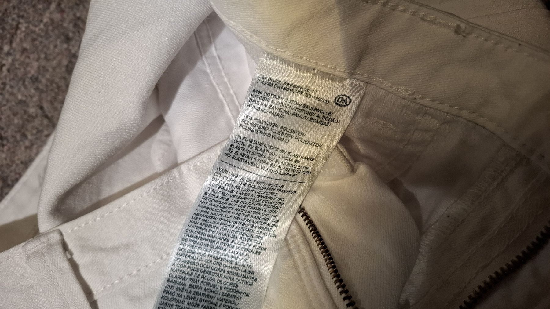C&A Pantalons: Damen Hose Clockhouse weiss Grösse 40 – Neuf (Voir description) à Schwerzenbach par jol_5sfk 4