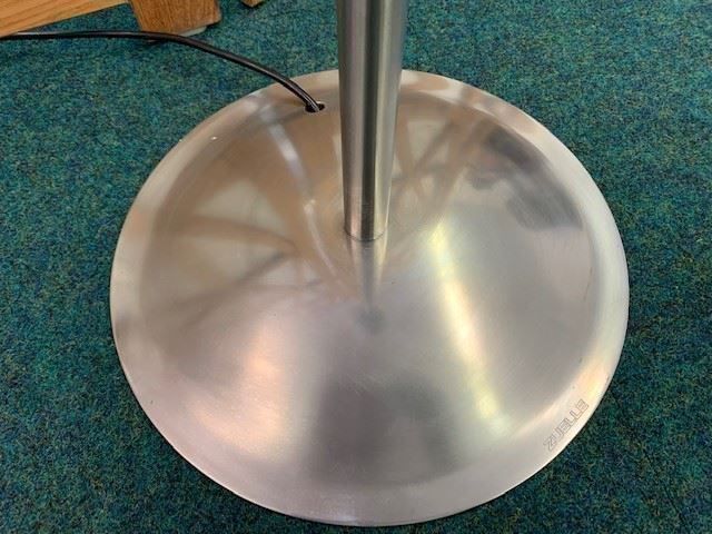 Lampes: Stehlampen Volledelstahl Design "ZUELLE" – D'occasion à Männedorf par Giulietta011 2